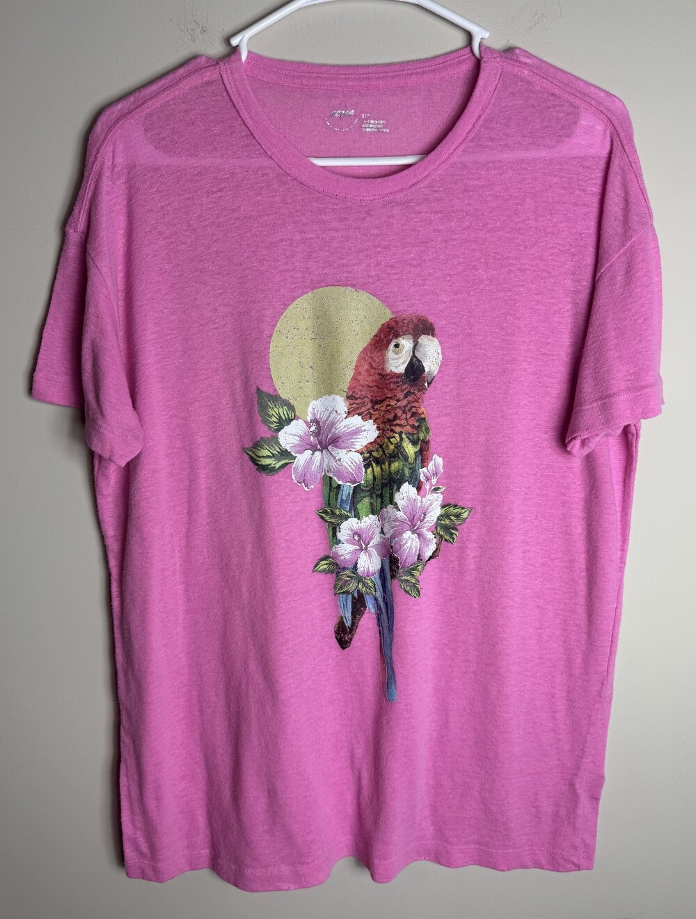 aerie Small Pink Short Sleeve Shirt Parrot Graphic